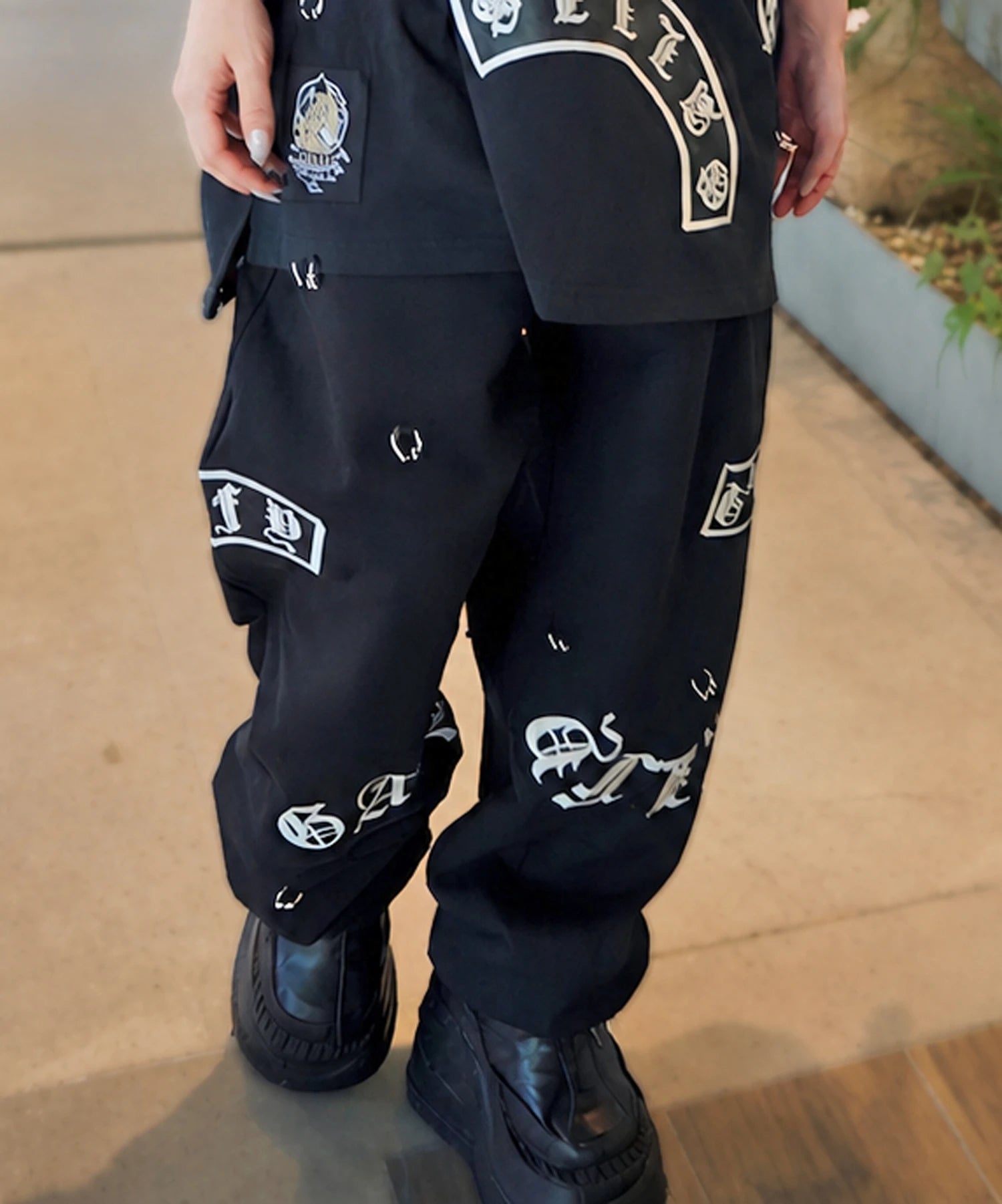 【GALFY×GALLIS ADDICTION】闇落ちピアススウェットパンツ