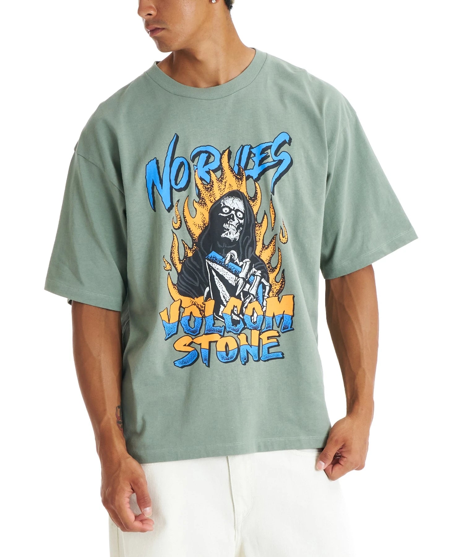 VOLCOM/ボルコム BURNING SKULL SS TEE