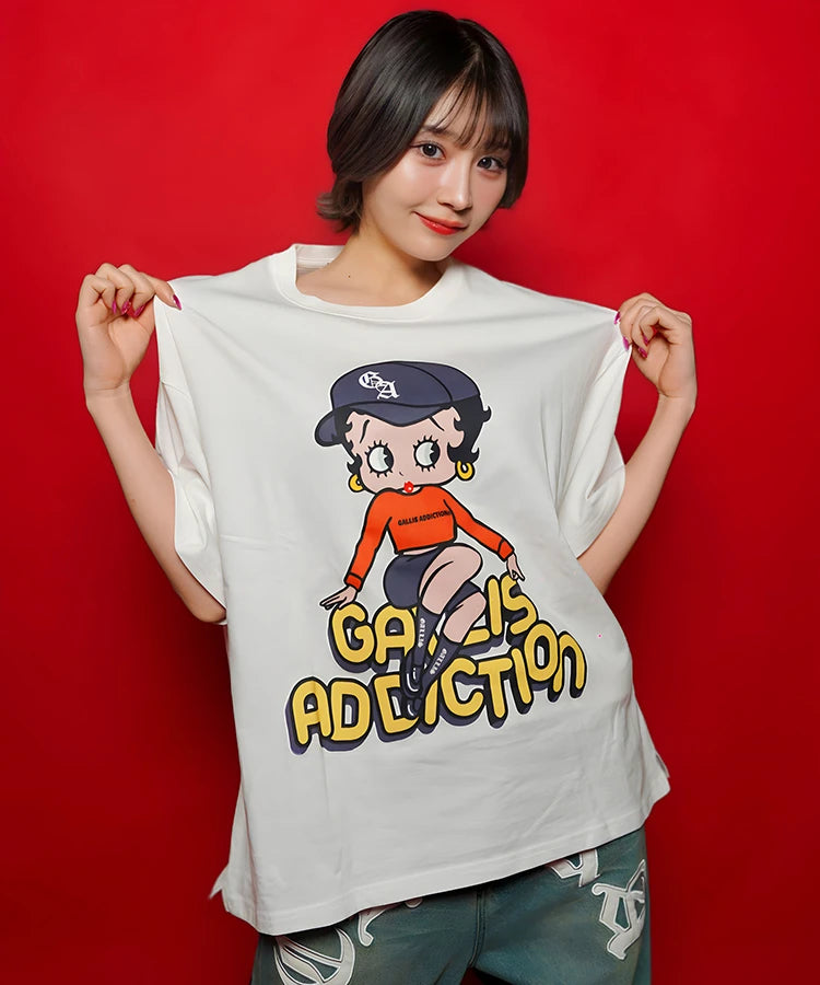 GA×BETTY-FRONT SITイラスト TEE