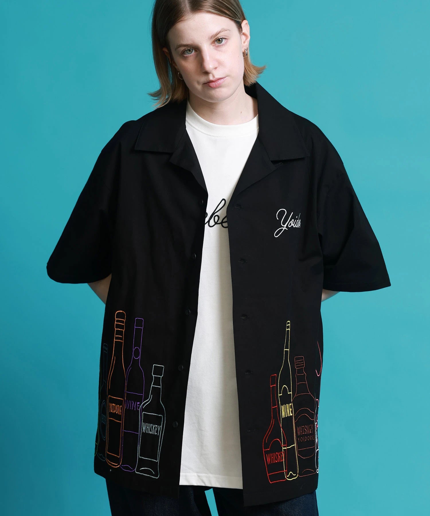 YOIDORE/酔いどれ 酒ボトル 刺繍SSシャツ