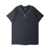 THRIFTY LOOK/スリフティールック NAJA PENDANT EMB SS TEE
