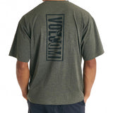 VOLCOM/ボルコム VERTICAL LOGO GRAPHIC SS TEE