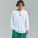 THRIFTY LOOK/スリフティールック NAJA PENDANT EMB LS TEE