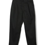 UNIVERSAL OVERALL TUCK TAPERED PANTS
