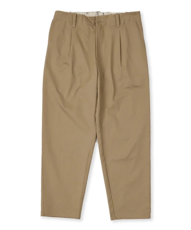 UNIVERSAL OVERALL TUCK TAPERED PANTS