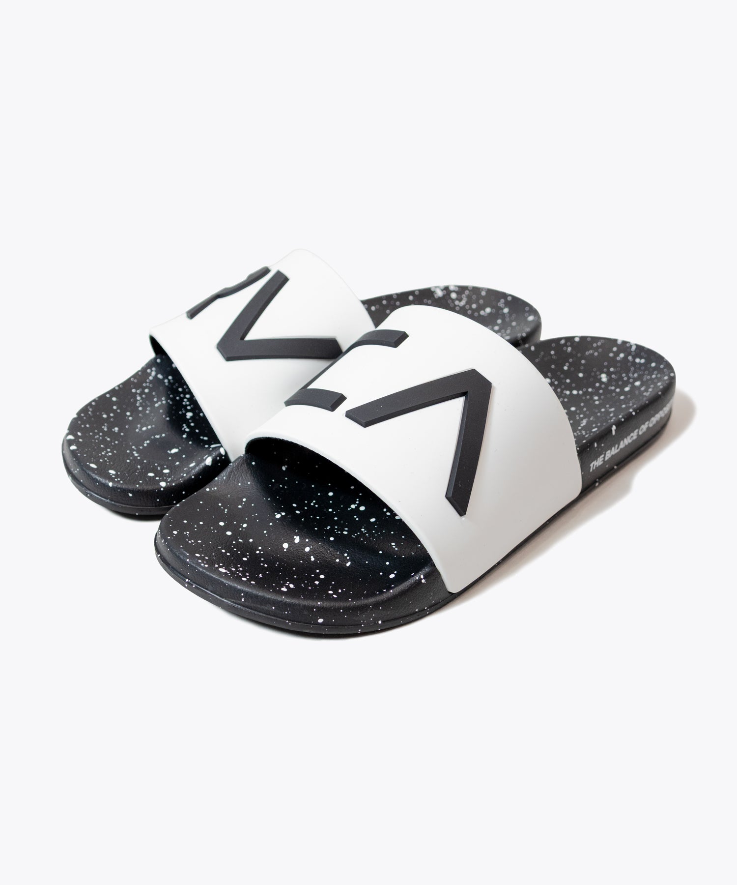 RVCA SHOWER SLIDE