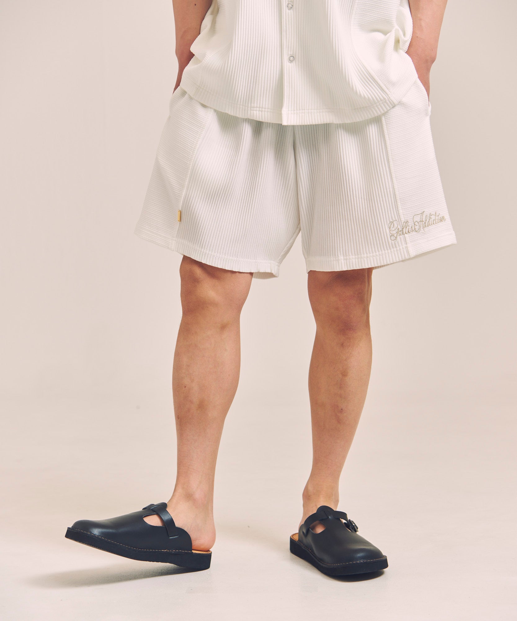 GA 切替PLEATS-SHORTS