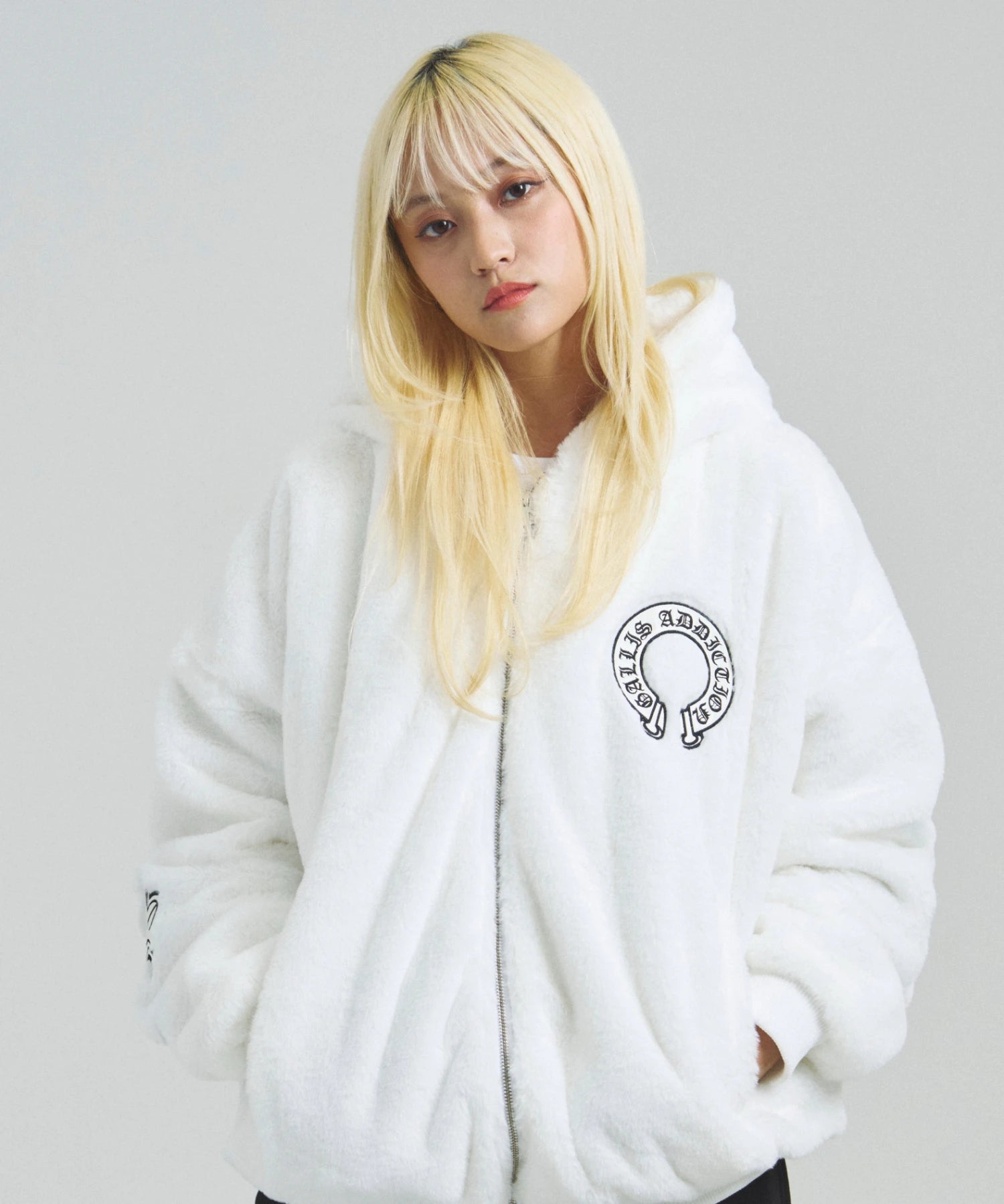 GA CROSS-EMBLEM FUR BLOUSON