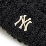 MLB　KOREA-フワモコ　ミャオ　ビーニー【猫耳ビーニー】