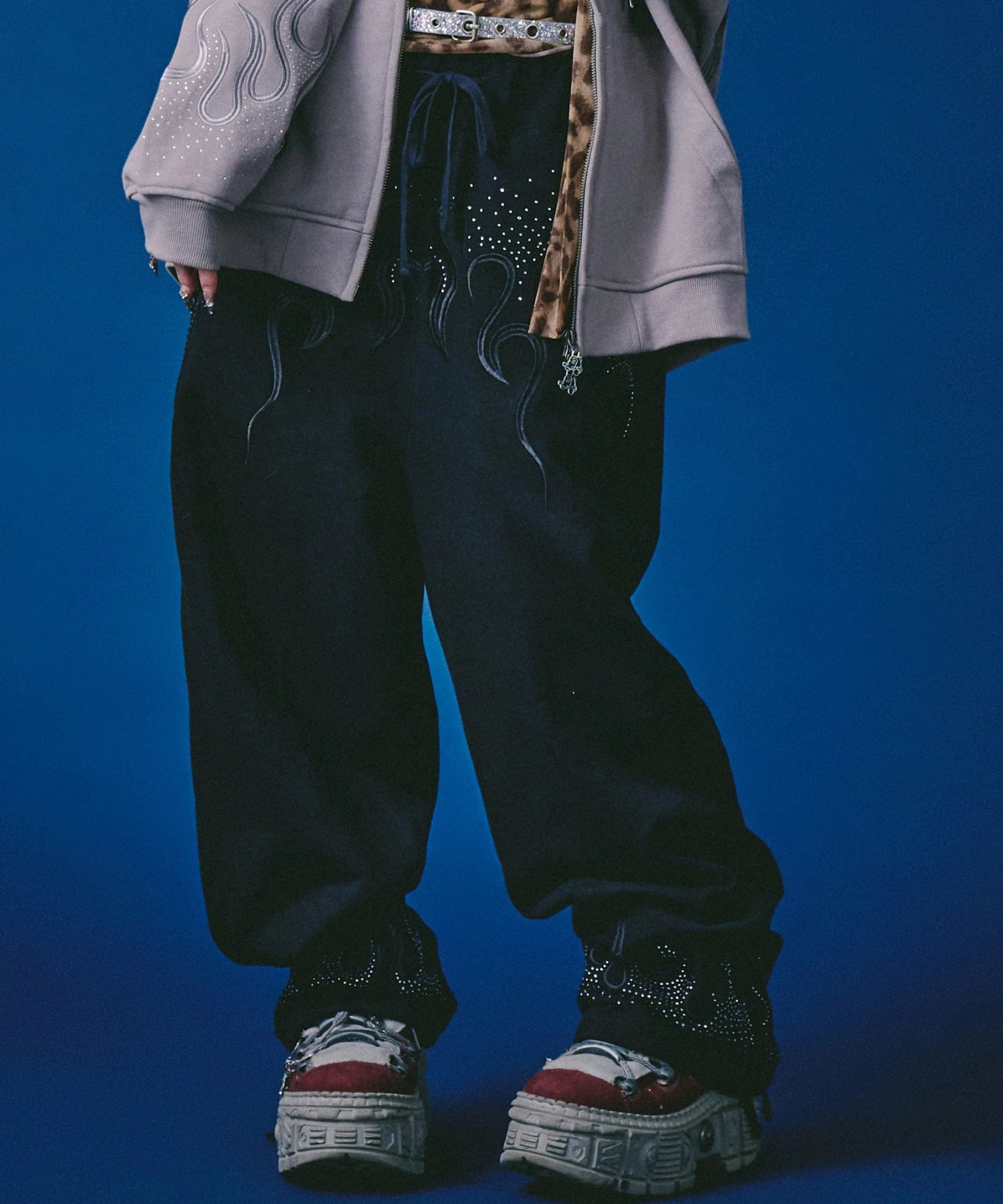 GALFY-ファイヤーピカピカスウェットPT