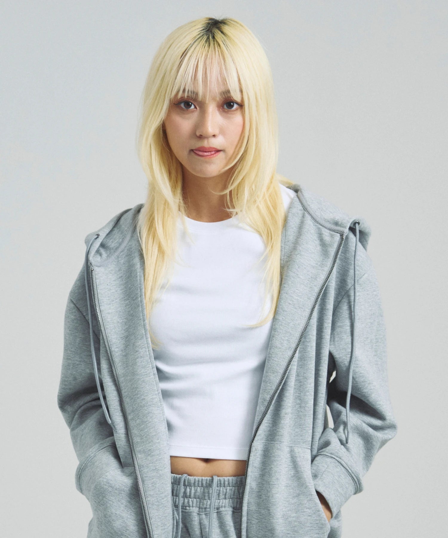 JE-TCポンチ/フルジップパーカー