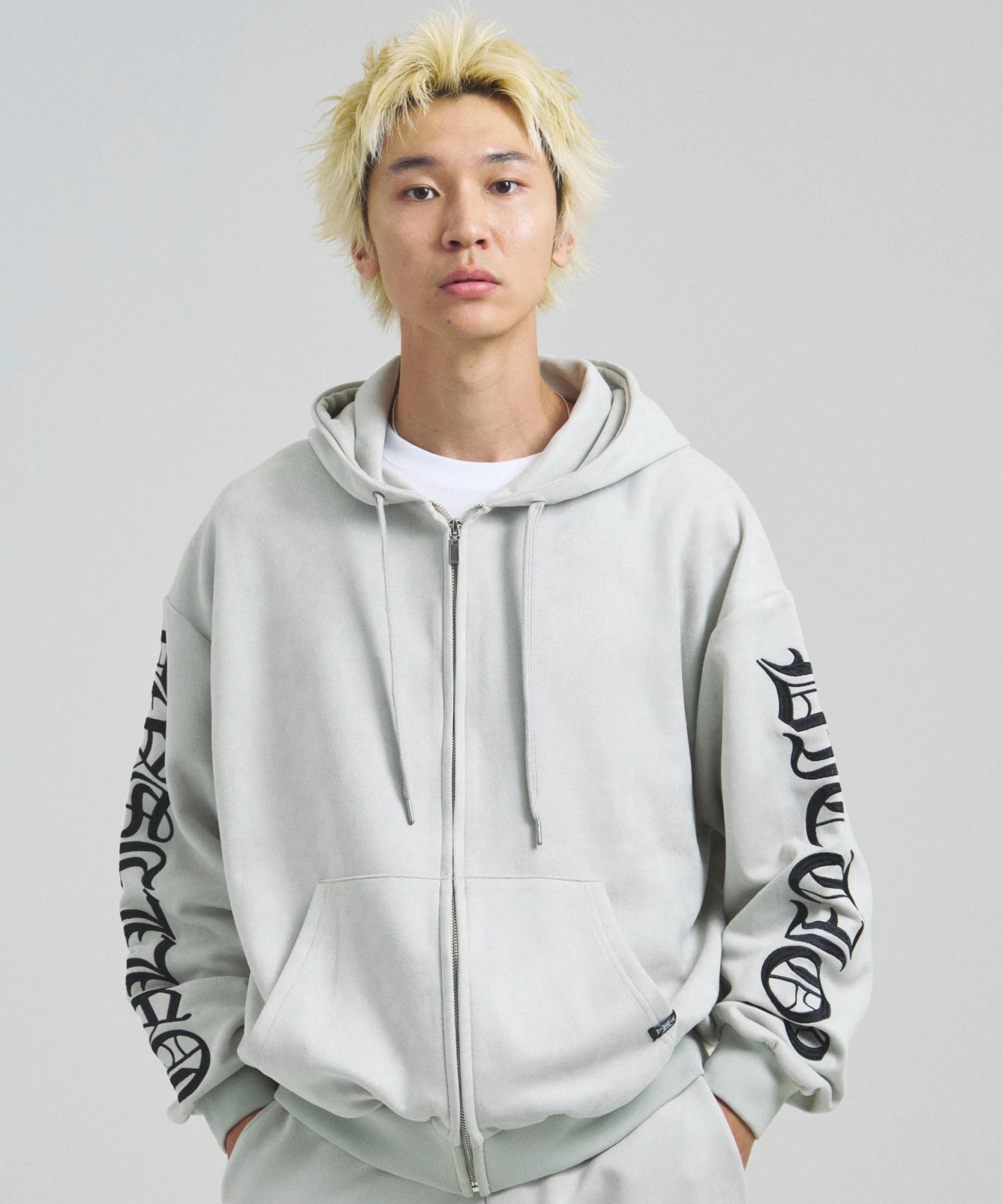 GA SUEDE OE刺繍 ZIP-HOODIE