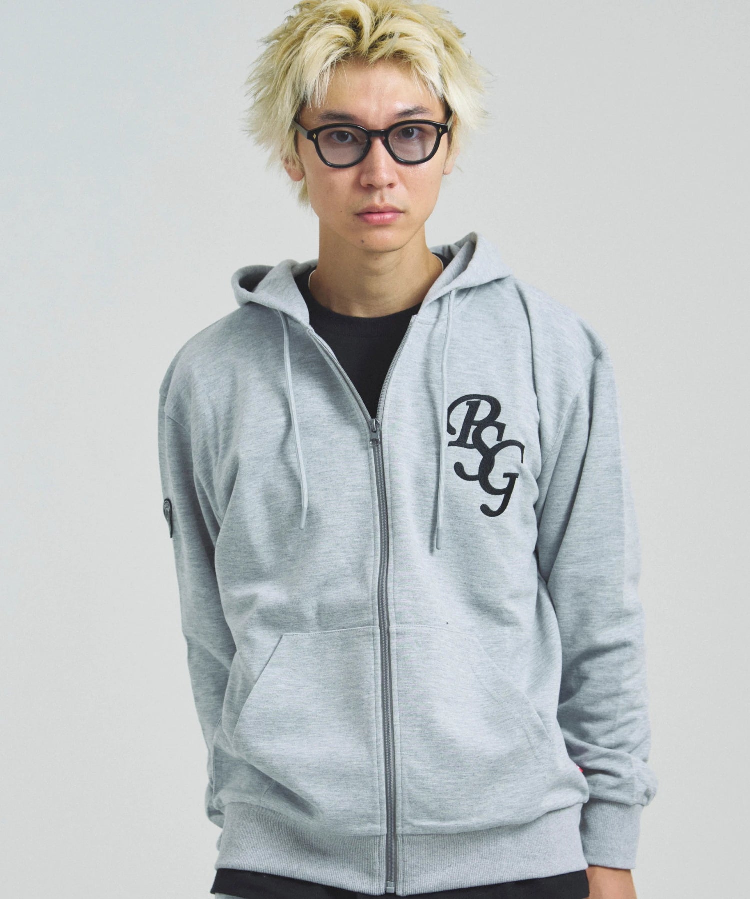 PSG_テックフリース・EMB LOGO-ＺIPパーカー