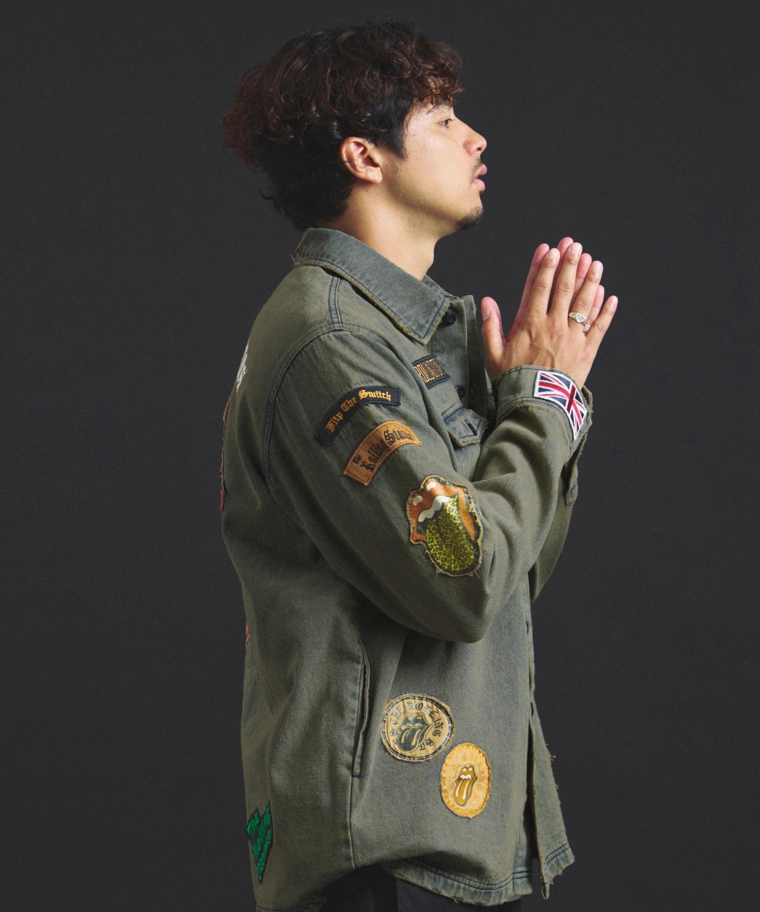 B-TRS-Lips&Tongue カットオフワッペンシャツJKT